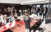 735藝人蔡詩芸穿上韓國本地知名婚紗店Rosa Sposa的頂級婚紗走秀 3